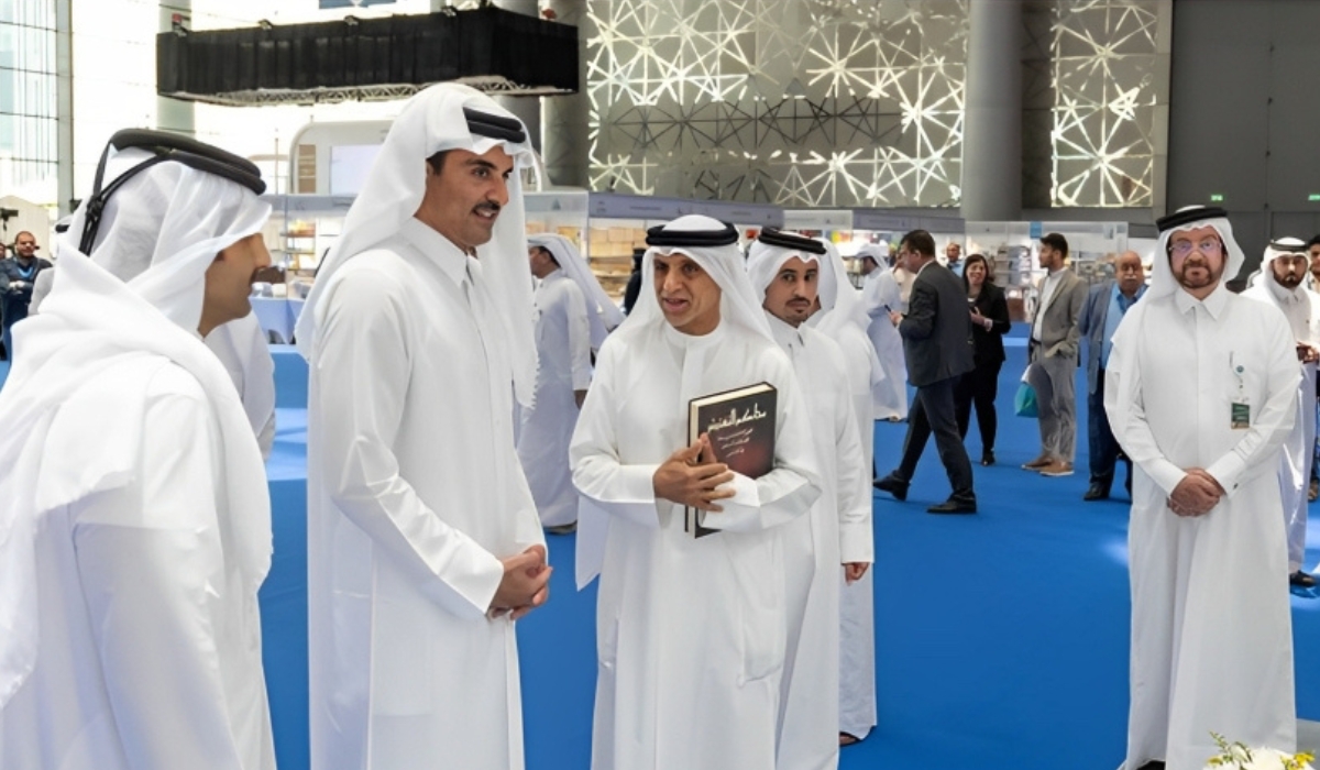 HH the Amir Visits Doha International Book Fair